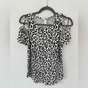 Cold Shoulder Leopard Print Top new size small